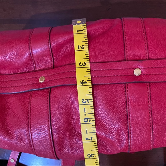 Marc By Marc Jacobs Leather Red Crossbody Shoulder Hand Bag With Gold Hardware - Picture 14 of 15